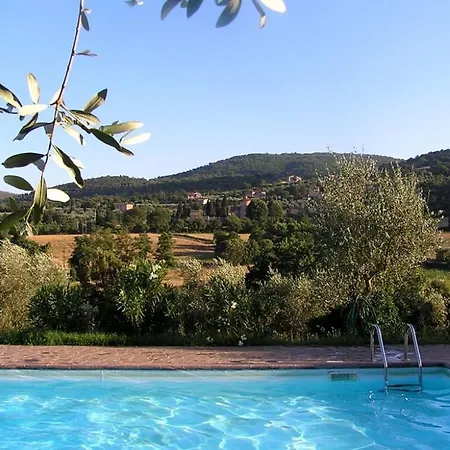 Apartment Sleeps 2 Pool Wifi *
